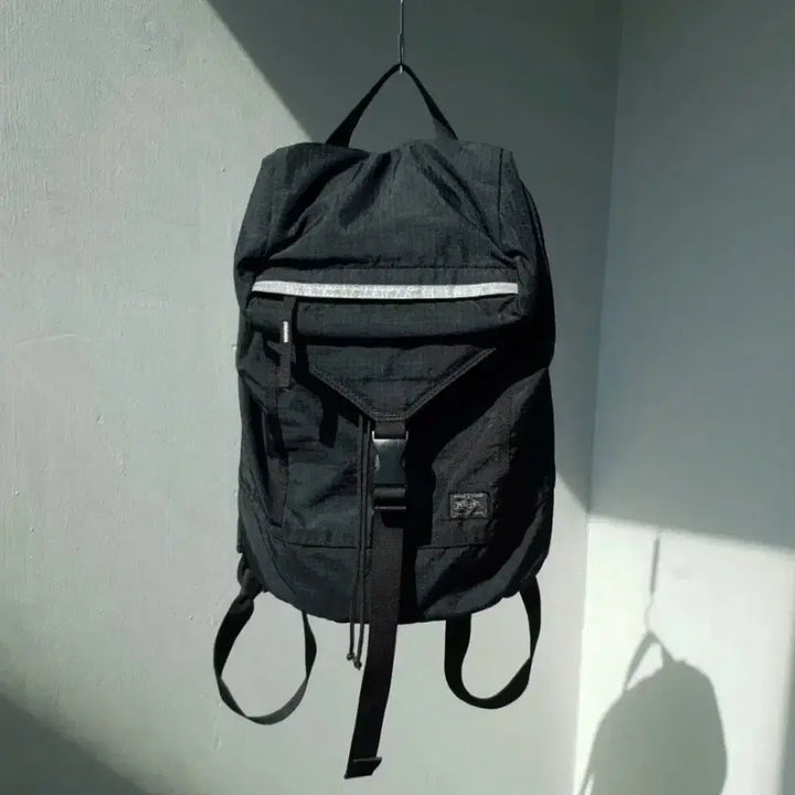 [BUNJANG] Porter Reflective Backpack / 포터 리플랙티브 백팩