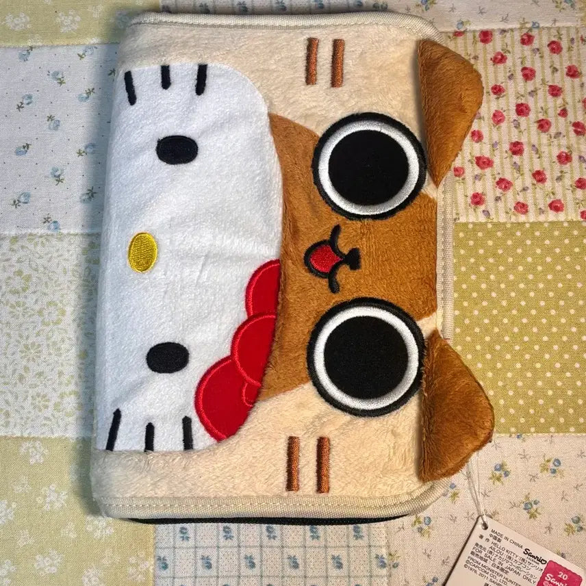 [BUNJANG] Sanrio Hello Kitty Ailu Multi Case / 산리오 헬로키티 아이루 멀티케이스