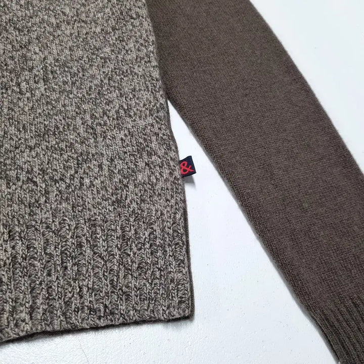 [BUNJANG] DOLCE &amp; GABBANA Two-Tone V-Neck Knit Sweater / 빈티지 DOLCE &amp; GABBANA 투톤 V넥 니트 - 48 돌체앤가바나