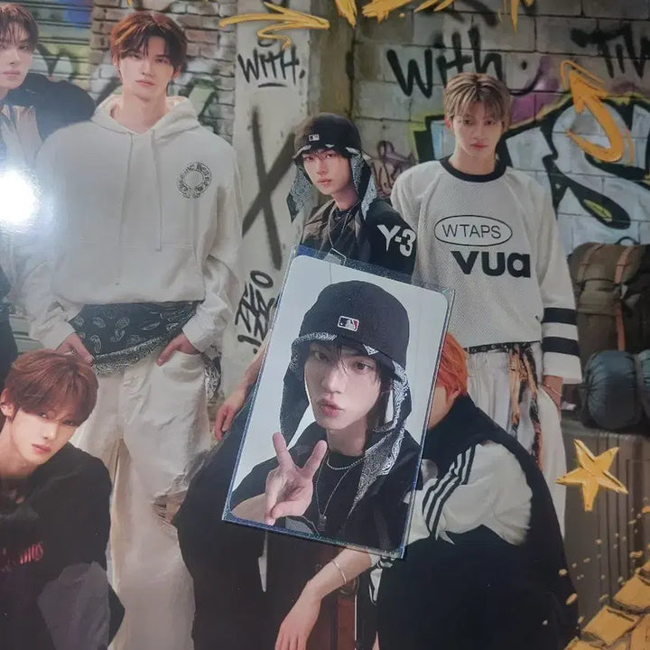 [BUNJANG] TWS Dohun VR POB Photocard + Poster / 투어스 vr 브이알 특전 포카 포토카드 도훈 포스터