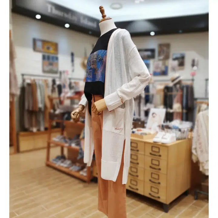 [BUNJANG] Thursday Island Retail Slit Point Intarsia Long Cardigan / S) 써스데이아일랜드 소매 슬릿 포인트 인타르시아 롱가디건