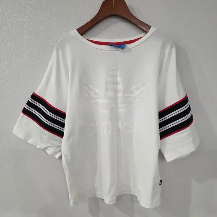 [SOLD OUT] 아디다스 흰색 반팔 티셔츠 90