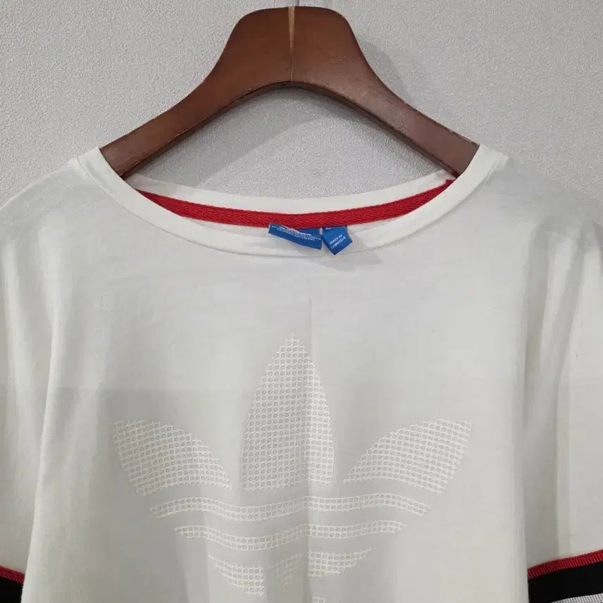 [SOLD OUT] 아디다스 흰색 반팔 티셔츠 90