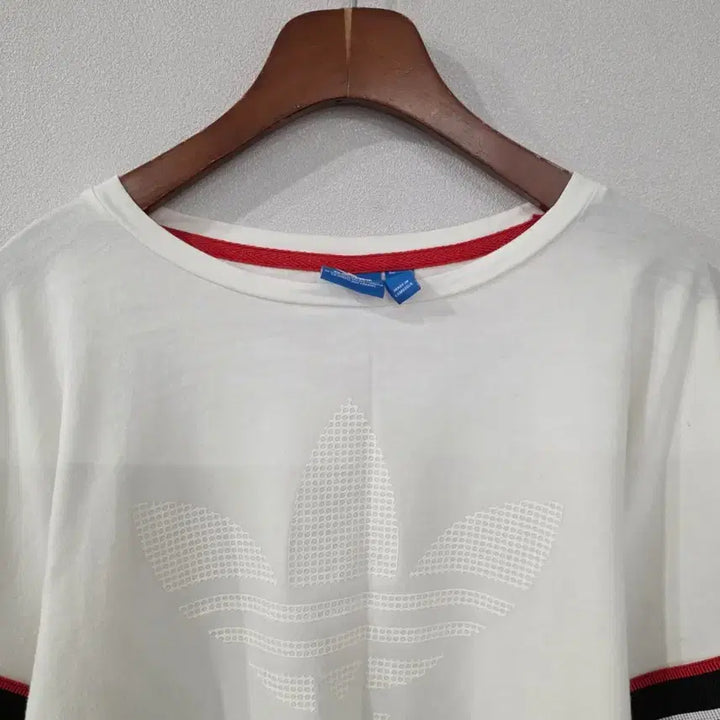 [SOLD OUT] 아디다스 흰색 반팔 티셔츠 90