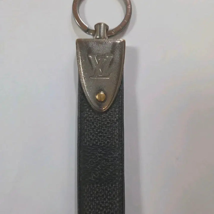 [SOLD OUT] [B급/정품] 루이비통 다미에 에벤 드라곤느 키 홀더
