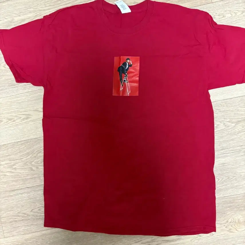 [BUNJANG] Silica Gel Woong T-shirt / 실리카겔 최웅의 티셔츠 웅티