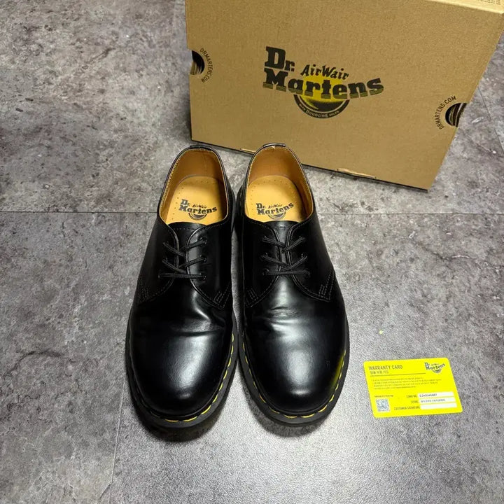 [SOLD OUT] 닥터마틴 1461 스무스 250 풀박스
