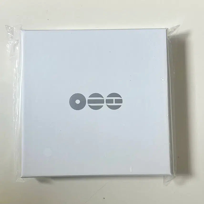 [SOLD OUT] BTS 아리랑팝업 카드홀더 Card Holder (Black)