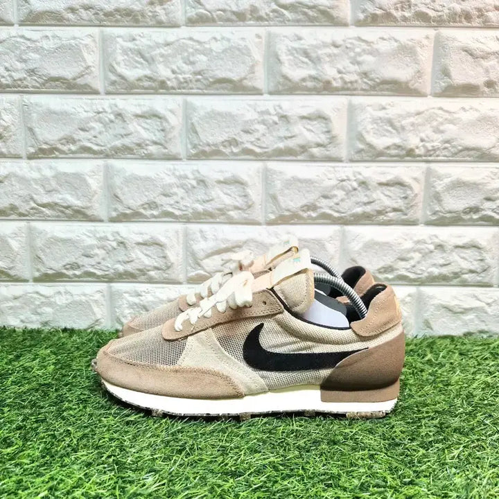 [SOLD OUT] 나이키 데이브레이크 타입 헴프 스니커즈 운동화 270mm(세탁완료)