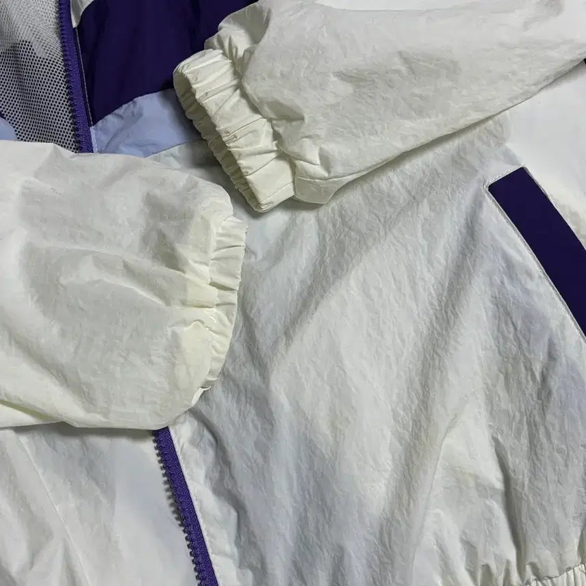 [BUNJANG] Ruchu Shop Shinyu Go Windbreaker Jacket / 러츄샵 신유고 바람막이 가비지타임
