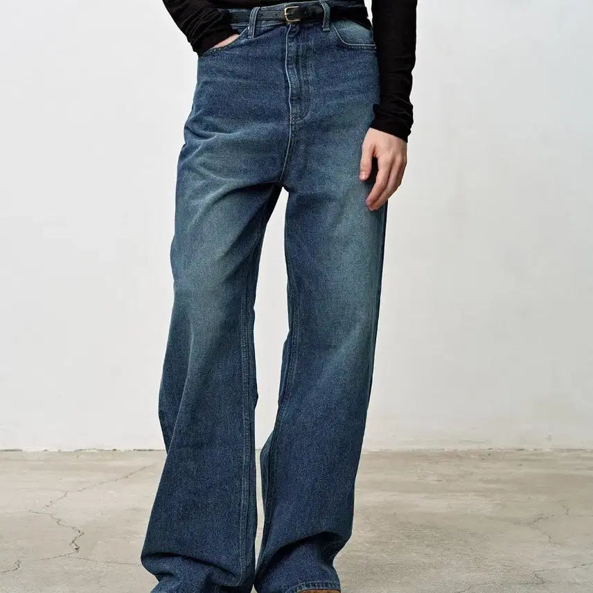 [BUNJANG] Toni Wek Wide-Leg Denim Jeans - Mid Blue (Size 28) / 토니웩 WIDE-LEG DENIM JEANS_ MID BLUE 28