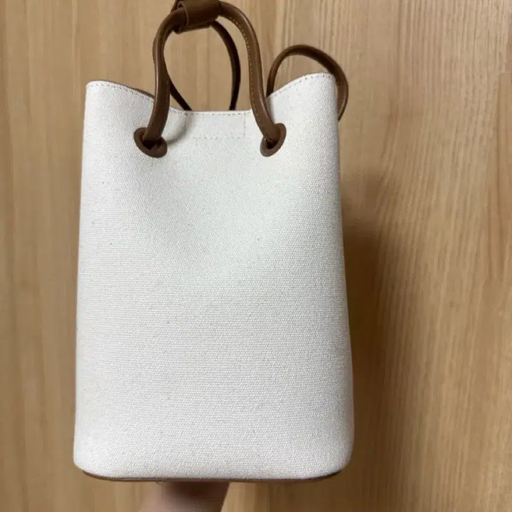 [BUNJANG] Kangol Canvas Bucket Bag Ivory / 오늘만 가격내림 캉골 캔버스 버킷백 아이보리 3번째 사진으로 오세요