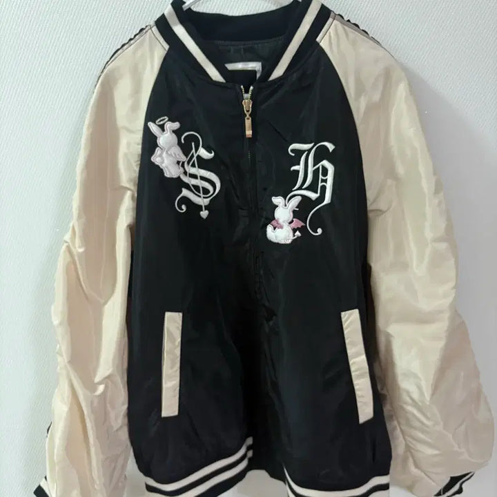[BUNJANG] Honey Cinnamon Baseball Jacket / 허니시나몬 야구점퍼