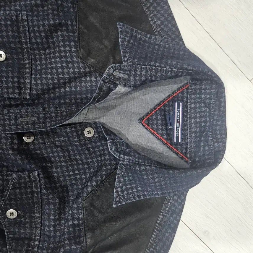 [BUNJANG] Tommy Hilfiger Houndstooth Check Leather Patch Shirt / 타미힐피거 하운즈투스체크 셔츠 s