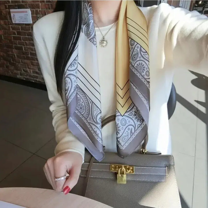 [BUNJANG] Paisley Pattern Scarf / 페이즐리 패턴 스카프(새상품)