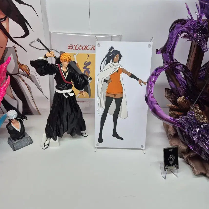 [BUNJANG] Bleach Yoruichi Mini Standee / 블리치 요루이치 미니 등신대 자체제작 굿즈 팝니다