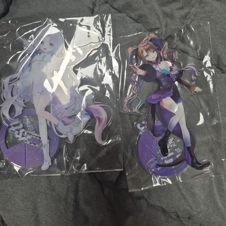 [BUNJANG] Stellive Kanna Uni 1st Anniversary Acrylic Stand / 스텔라이브 칸나 유니 1주년 아크릴스탠드