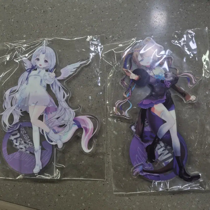 [BUNJANG] Stellive Kanna Uni 1st Anniversary Acrylic Stand / 스텔라이브 칸나 유니 1주년 아크릴스탠드