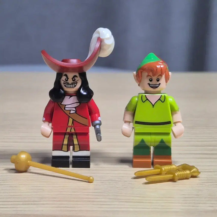[BUNJANG] Lego Disney Peter Pan &amp; Captain Hook Minifigure Set 71012 / 레고 디즈니 71012 피터팬과 후크 선장 미니피규어 세트
