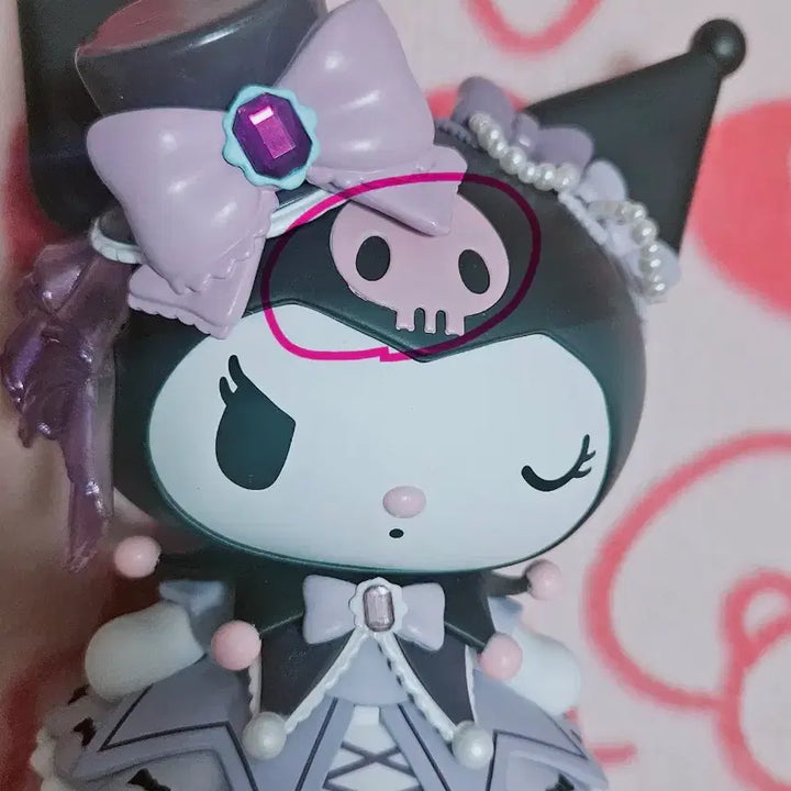 [BUNJANG] Miniso Rose Party Kuromi Figure / 산리오 미니소 로즈파티 쿠로미 피규어