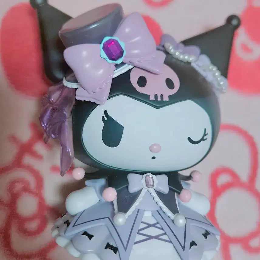 [BUNJANG] Miniso Rose Party Kuromi Figure / 산리오 미니소 로즈파티 쿠로미 피규어