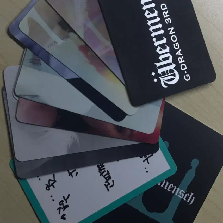[BUNJANG] G-Dragon Weverse Magazine Photocard / 지디 위버맨쉬 포토카드