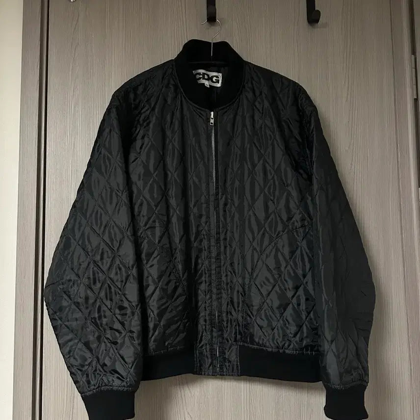 [BUNJANG] (XL) 꼼데가르송 cdg 스태프 퀼티드 퀼팅 퀄팅 블루종 / (XL) 꼼데가르송 cdg 스태프 퀼티드 퀼팅 퀄팅 블루종