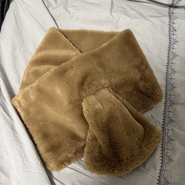 [BUNJANG] DAIZ Soft Brown Fur Scarf / 데이즈 부드러운 브라운 퍼 목도리 머플러