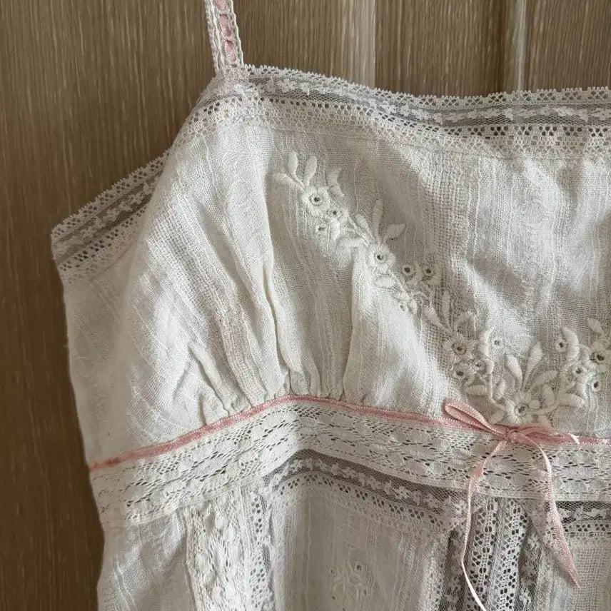 [BUNJANG] ZARA Sleeveless Lace Top / 택달린 새상품 자라 슬리브리스 레이스 탑