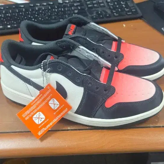 [BUNJANG] Nike Jordan 1 Low Paris 290mm / 나이키 조던1 로우 PARIS 290 새상품