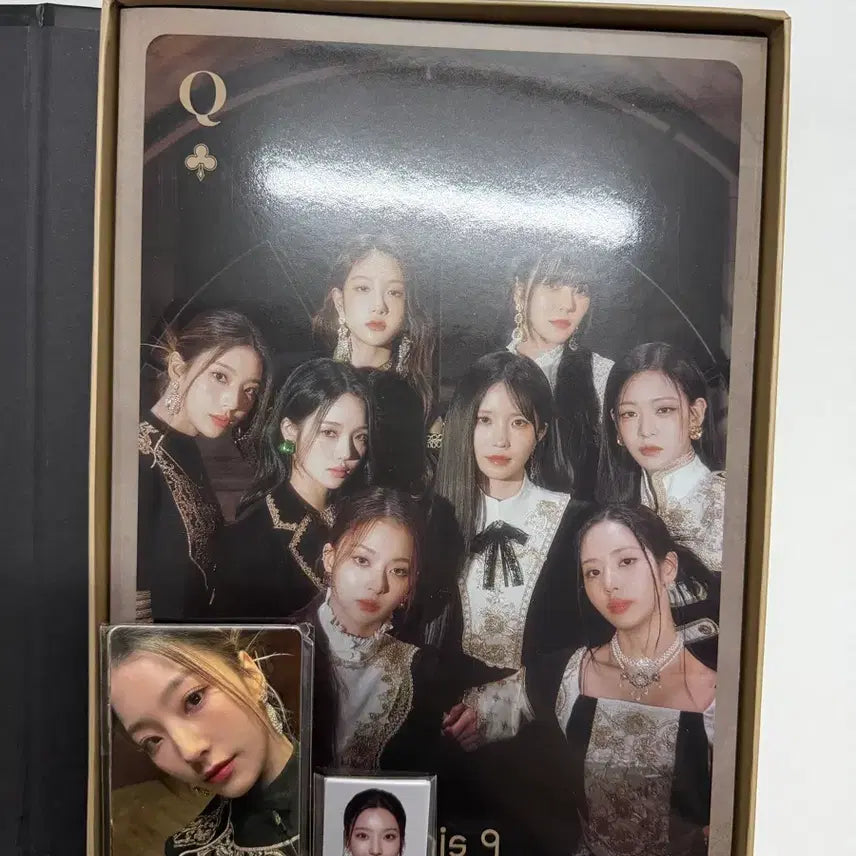 [BUNJANG] fromis_9 flover 2023 Membership Kit / 프로미스나인 팬클럽 2023 멤버십 키트(증명사진+포토카드+포토북)