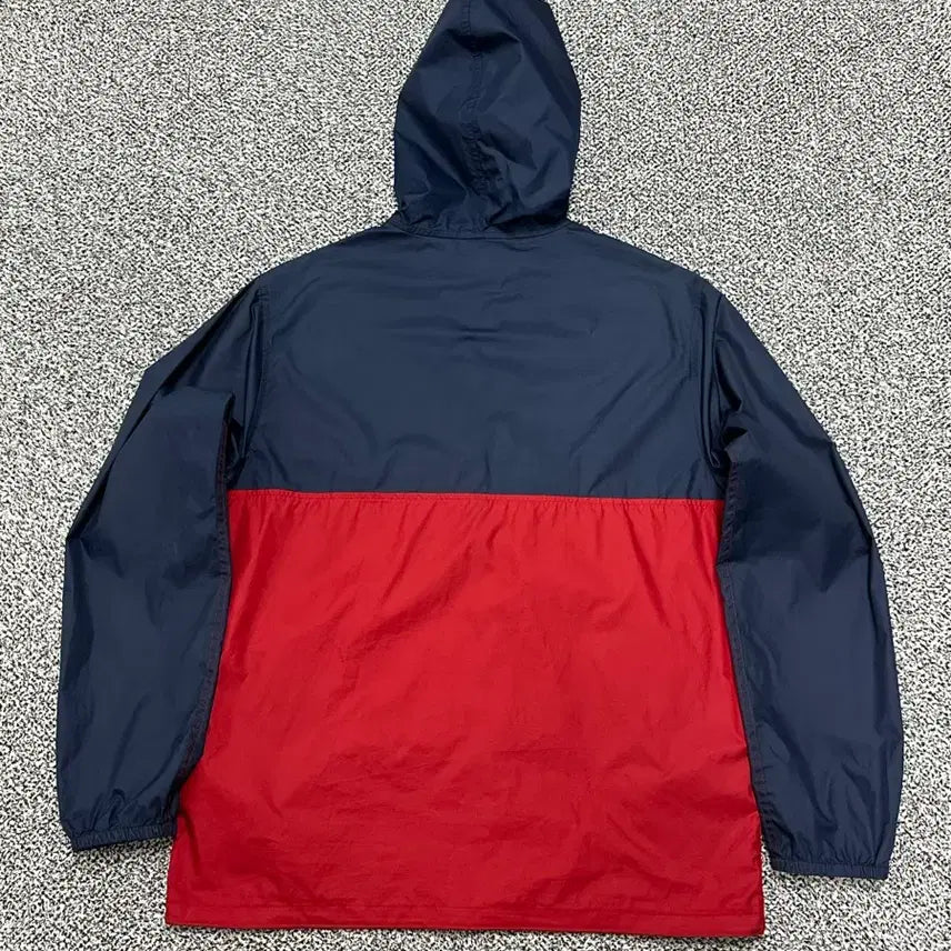 [SOLD OUT] [ 파타고니아 ] 정품 / 남성100 / 바람막이 자켓 네이비/레드