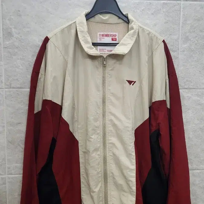 [BUNJANG] T1 2022 Membership Windbreaker Jacket / [한정판] 2022 T1 멤버십 2기 한정 바람막이 (자켓)