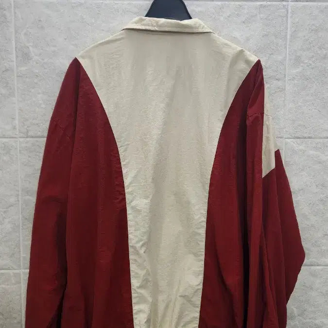 [BUNJANG] T1 2022 Membership Windbreaker Jacket / [한정판] 2022 T1 멤버십 2기 한정 바람막이 (자켓)