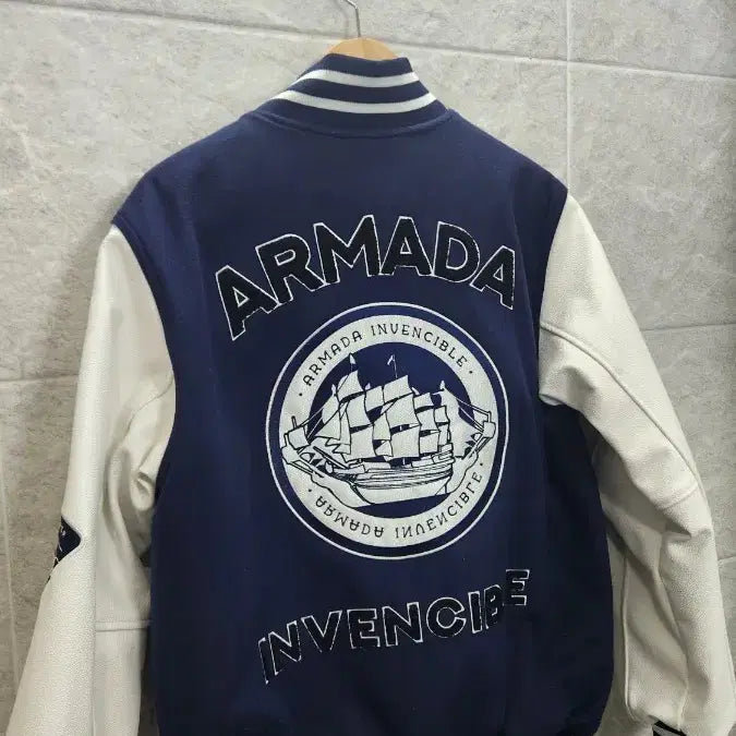 [BUNJANG] T1 2022 Invincible Armada Varsity Jacket / [한정판] 2022 티원콘 한정 무적함대 자켓