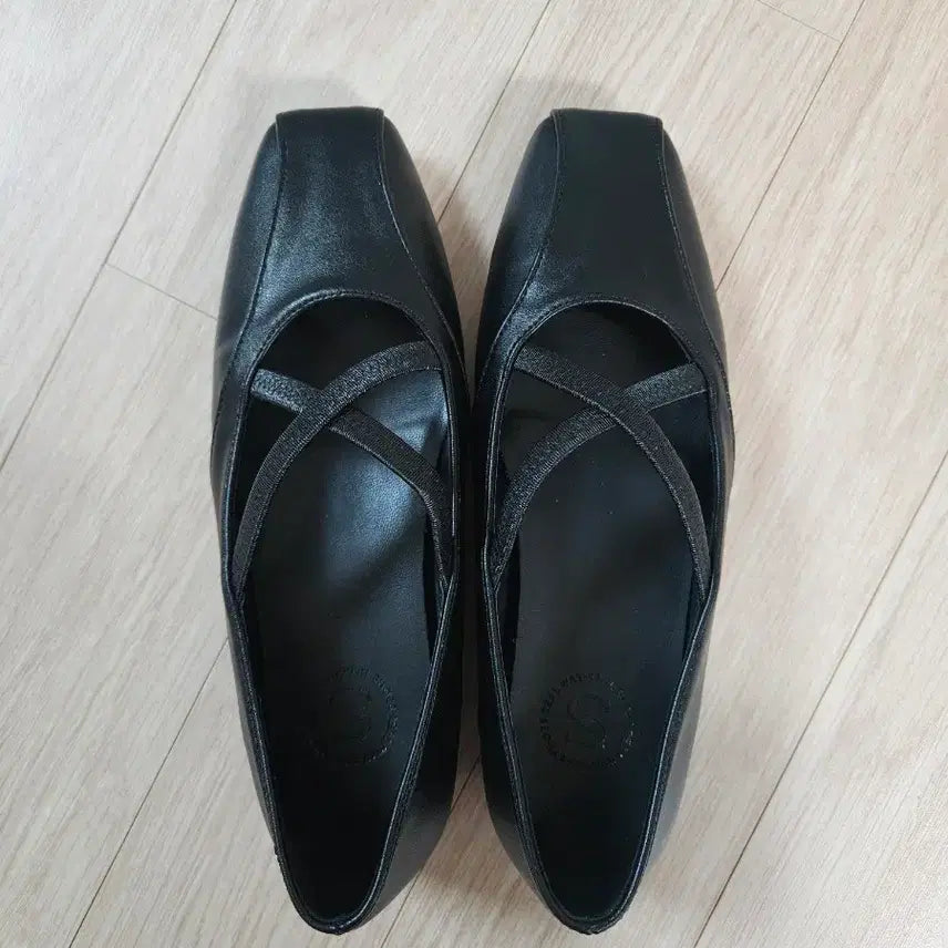 [BUNJANG] Sobujehwa Flat Shoes (230) / 소보제화 플랫슈즈 230
