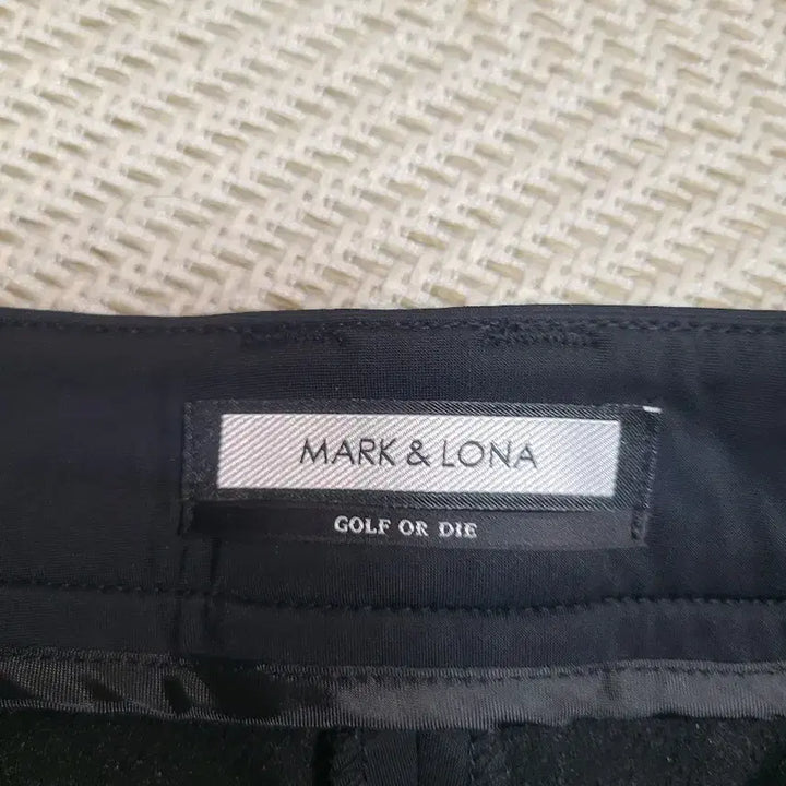 [BUNJANG] Mark &amp;ロナ Black Golf Pants / 28)마크앤로나 블랙 골프 추동 팬츠