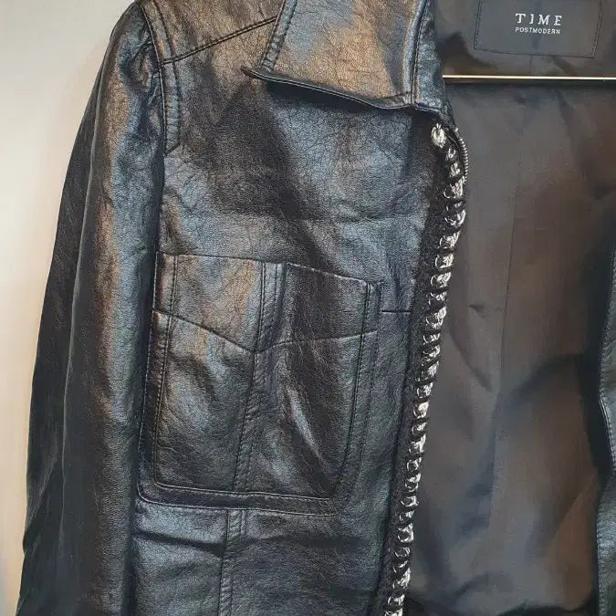 [SOLD OUT] 한섬 타임 레더 체인장식자켓  82-94-160