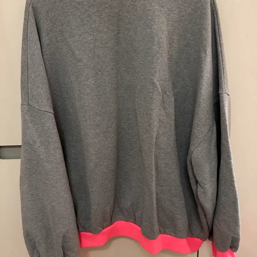 [BUNJANG] Point Oversized Sweatshirt / 포인트 오버 맨투맨