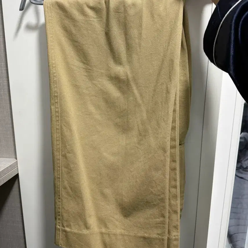[BUNJANG] Drawfit Wide Banding Chino Pants Beige / 드로우핏 와이드 밴딩 치노팬츠 베이지