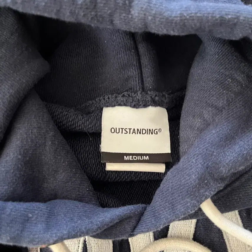 [BUNJANG] Outstanding Navy Hood M / 아웃스탠딩 네이비 후드 M