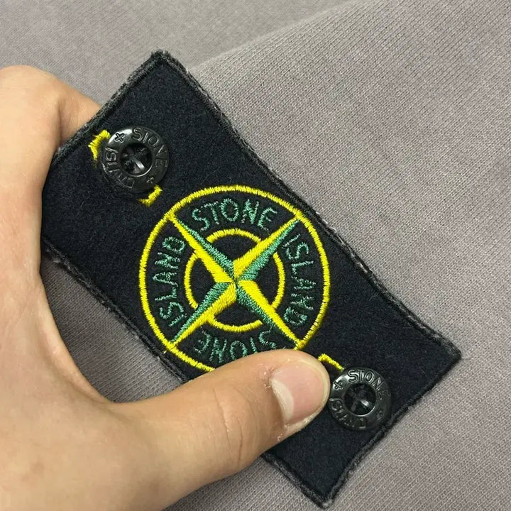 [BUNJANG] Stone Island Magenta XL Sweatshirt / [XL Size] 스톤아일랜드 맨투맨