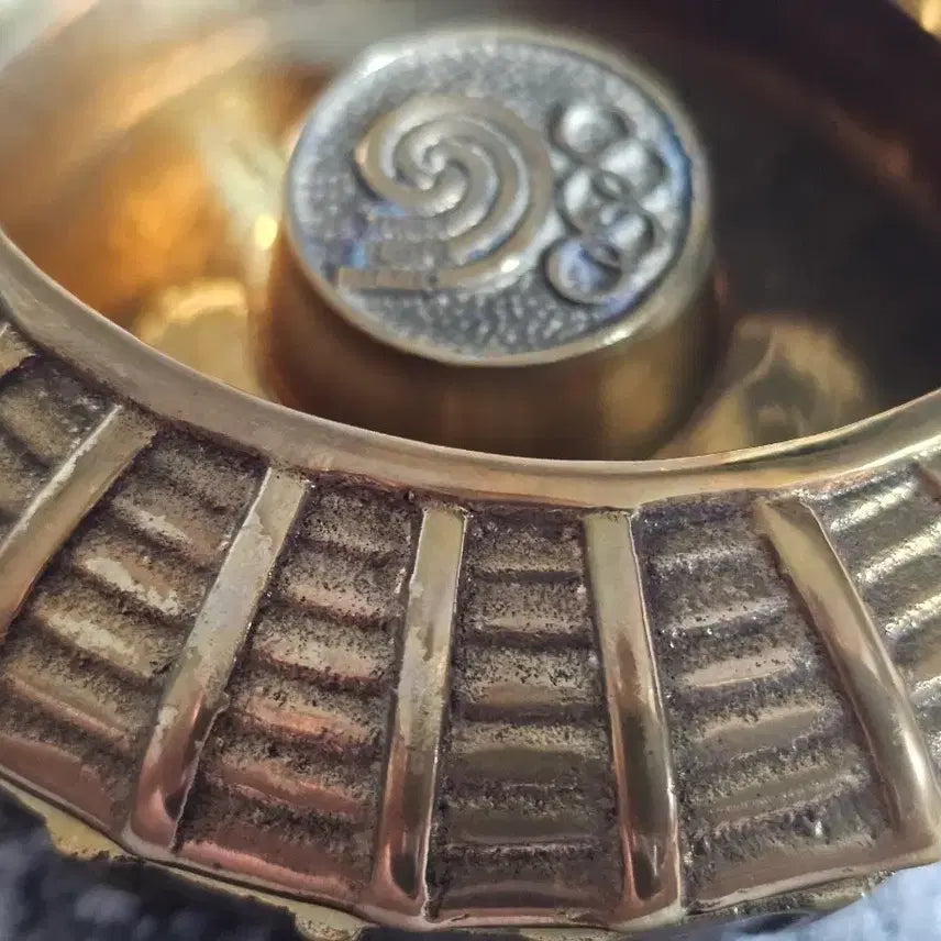 [BUNJANG] 1988 Seoul Olympic Torch Design Ashtray / 1988 서울 올림픽 성화대 재떨이