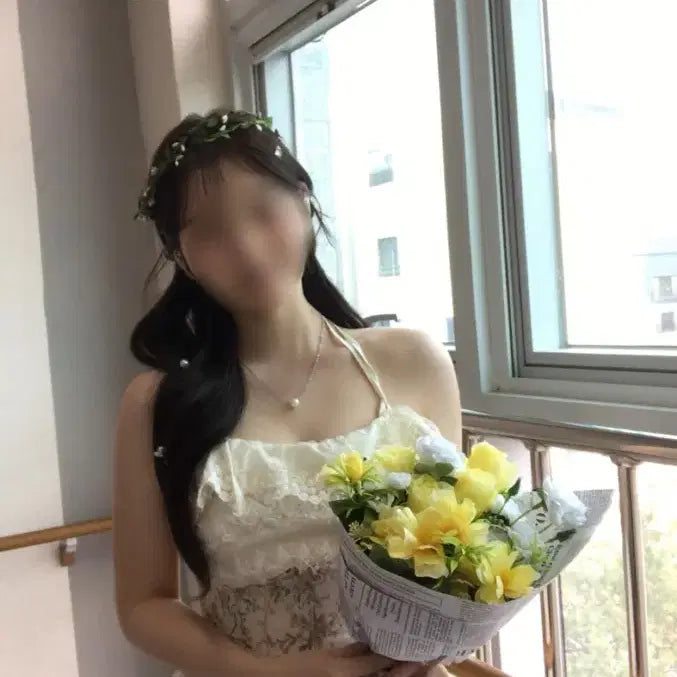 [BUNJANG] Baek Yerin Elf Graduation Costume Rental / (신발,머리장식 포함) 백예린,엘프 졸사 대여 옵션 좋음