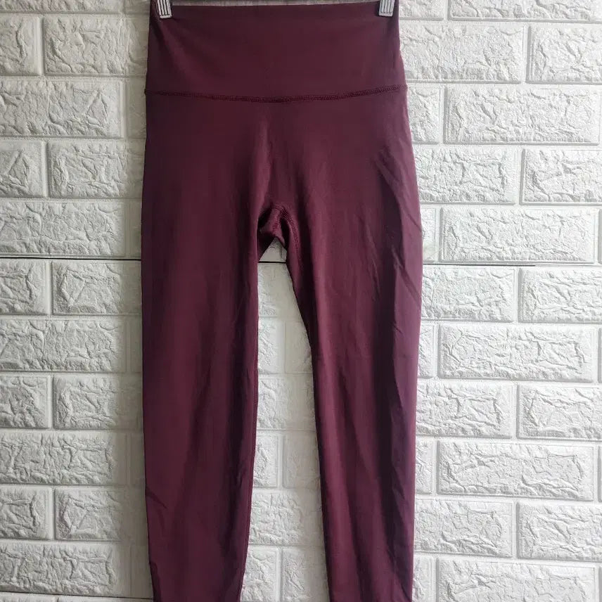 [BUNJANG] betterthanlife Burgundy Leggings XL / betterthanlife/ 버건디/ 레깅스 /XL