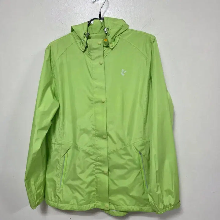 [BUNJANG] Louis Castel Lime Green Hooded Windbreaker Jacket / 루이까스텔 라임색 후드 바람막이.260401