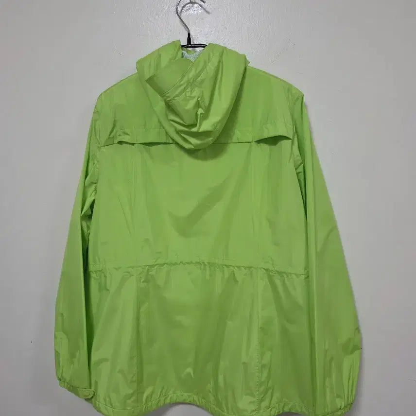 [BUNJANG] Louis Castel Lime Green Hooded Windbreaker Jacket / 루이까스텔 라임색 후드 바람막이.260401