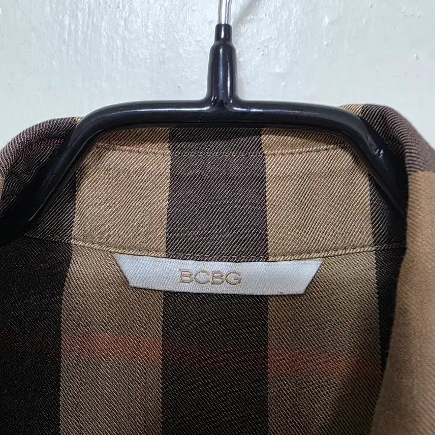 [BUNJANG] BCBG Brown Check Shirt / BCBG 브라운 체크 셔츠.260401