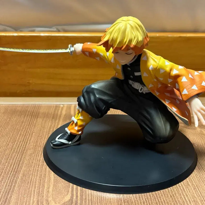 [BUNJANG] Aniplex Demon Slayer Agatsuma Zenitsu 1/8 Scale Figure / 애니플렉스 귀멸의 칼날 젠이츠 1/8 피규어