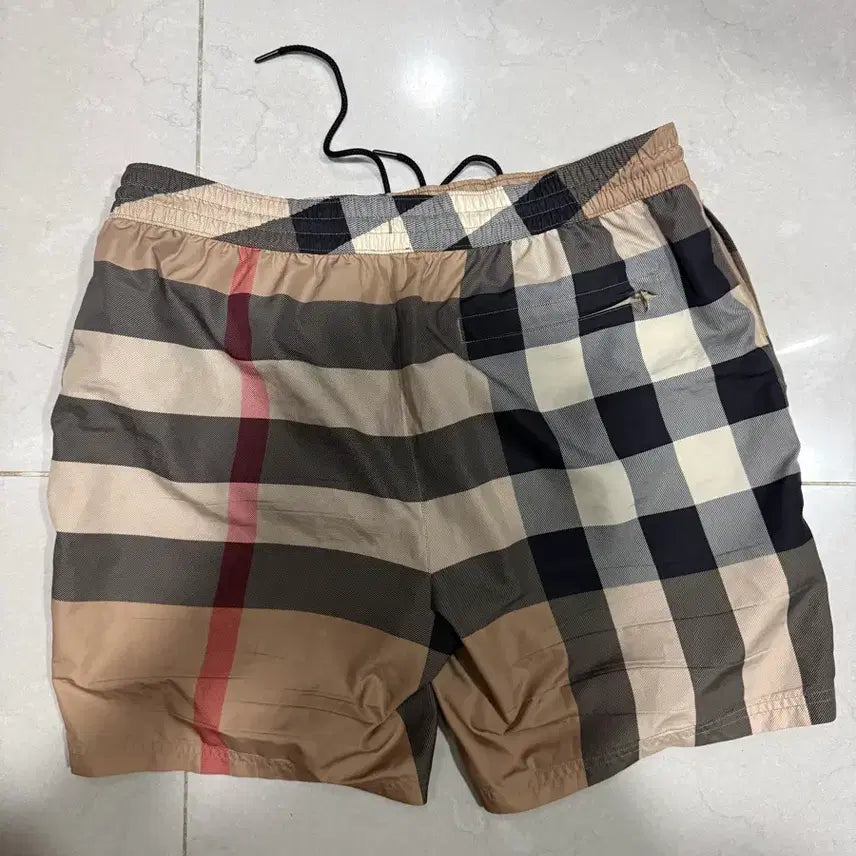 [BUNJANG] Burberry Check Swim Shorts / [당일출고,L사이즈] 버버리 체크 스윔팬츠 반바지